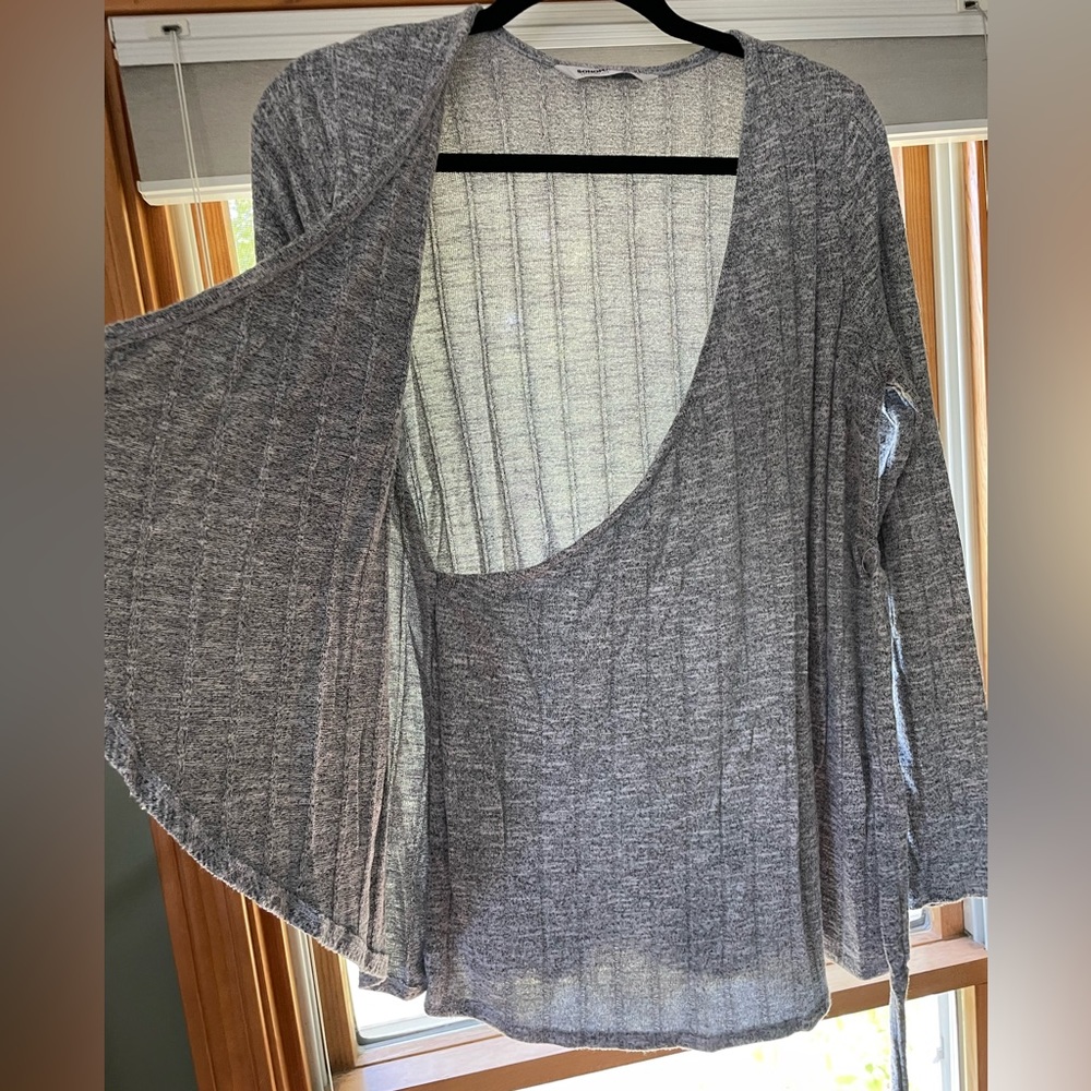 Maternity Wrap Shirt - Picture 3 of 4